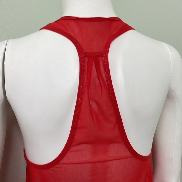 Lululemon Singlet Mesh Cherry Red - Picture 7 of 7